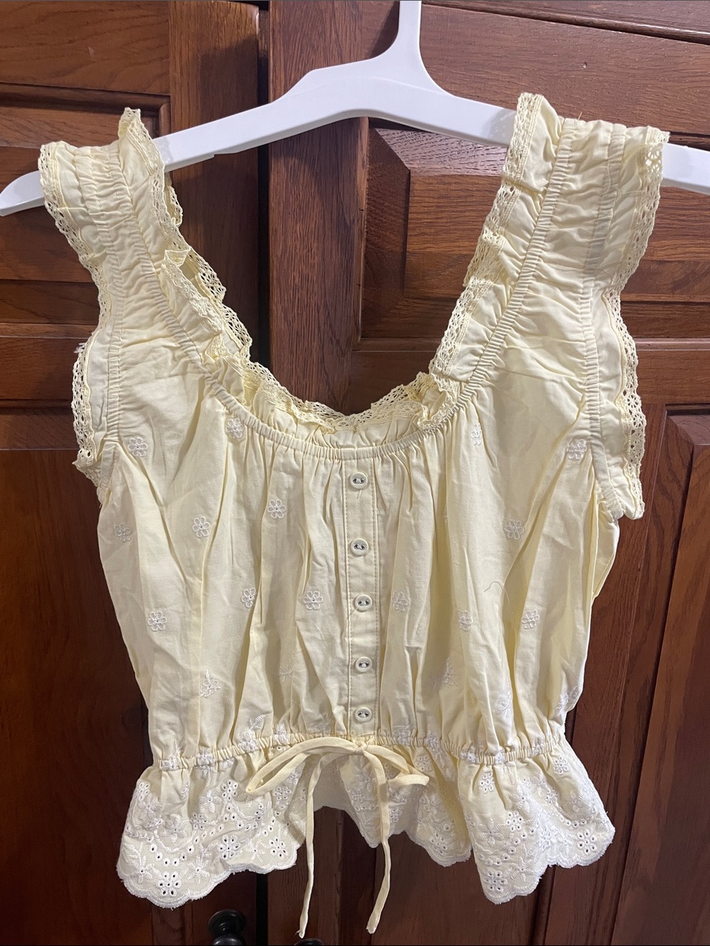 wild fable Pale Yellow Eyelet Cami with Lace Trim NWT Sz. XS